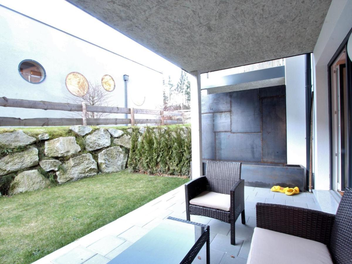 Modern Apartment In Neukirchen Am Gro Venediger Neukirchen am Großvenediger Exterior foto